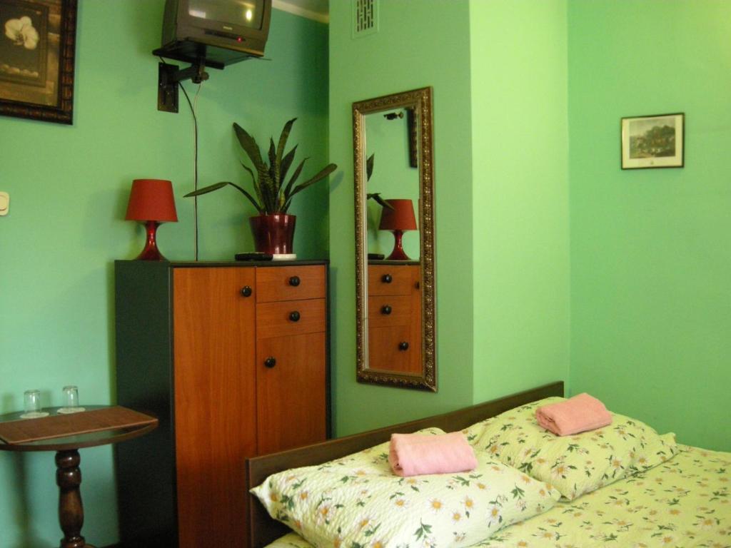 Zajazd Pomian Ozarow Mazowiecki Extérieur photo